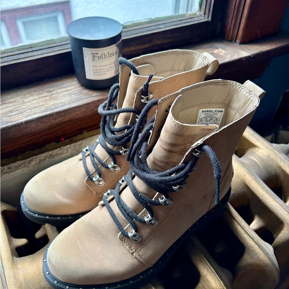 Sorel Light Tan Footwear Women’s 8.5